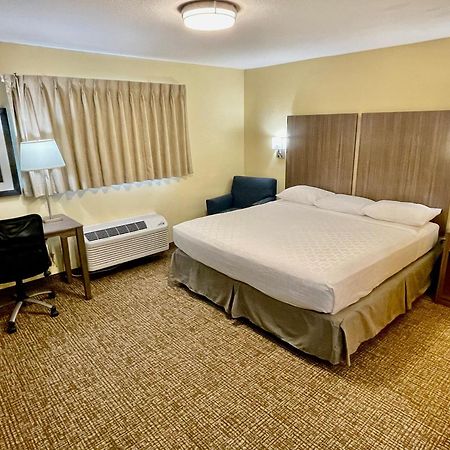 Suburban Studios Fort Myers Cape Coral Exterior foto