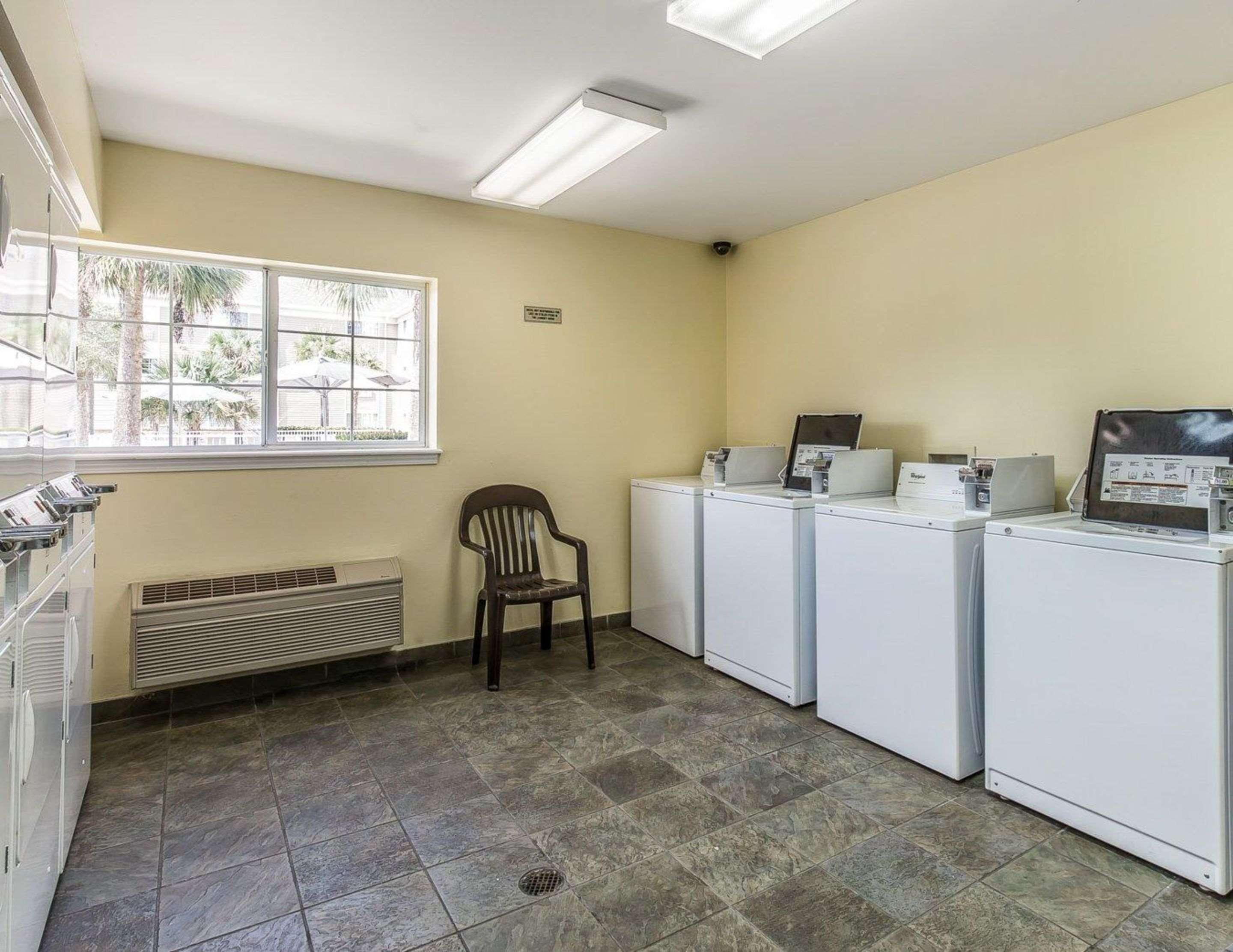 Suburban Studios Fort Myers Cape Coral Exterior foto
