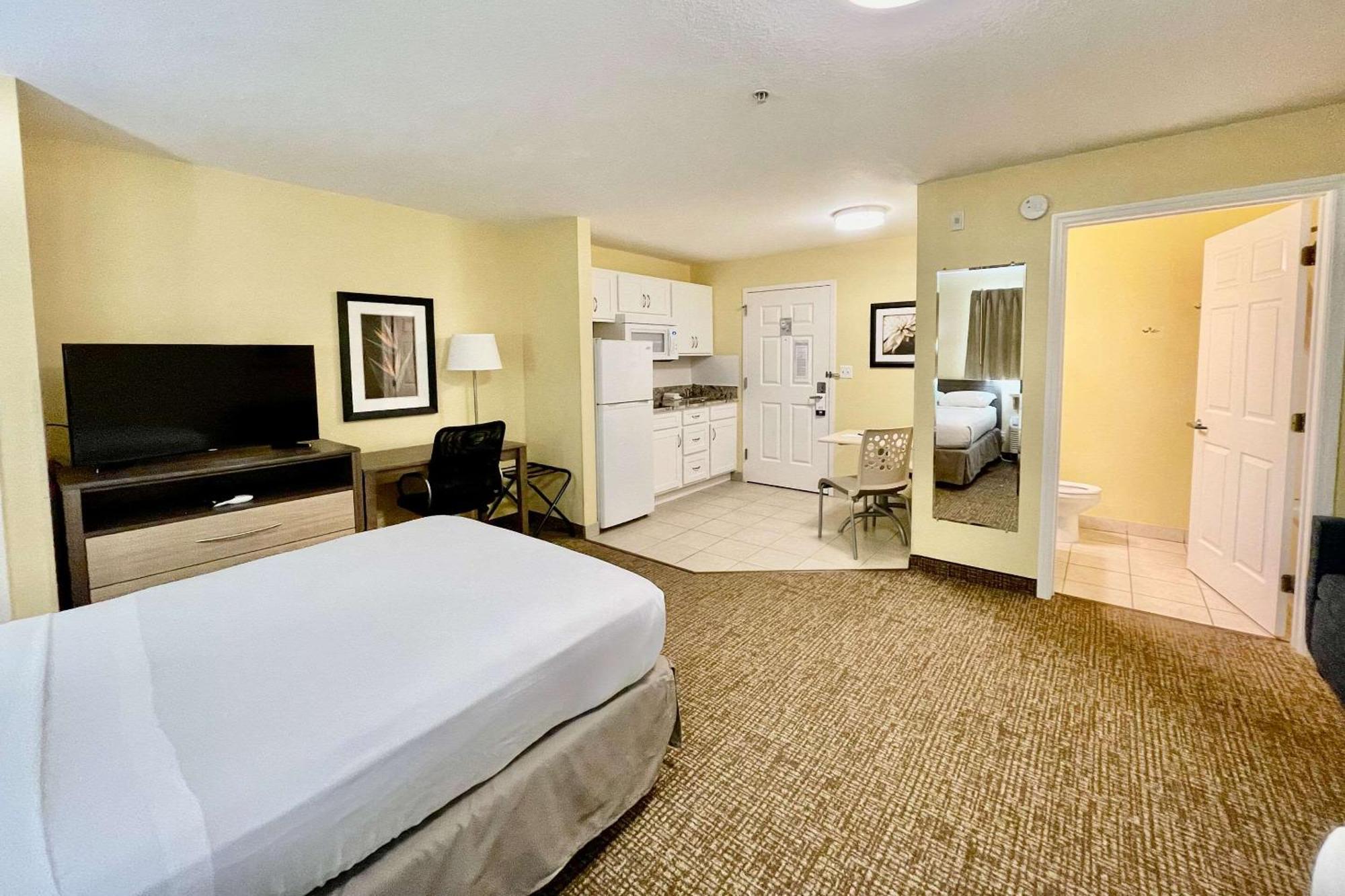 Suburban Studios Fort Myers Cape Coral Exterior foto